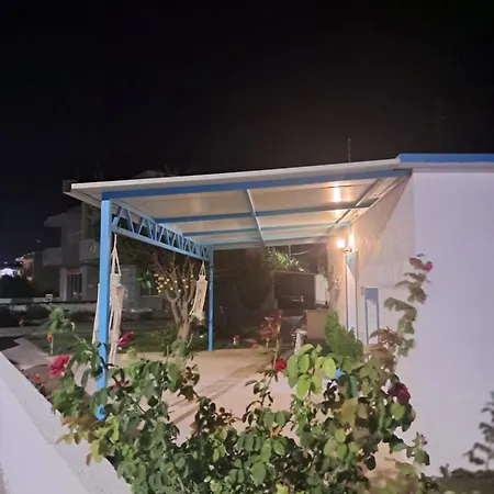 بيت للعطل Nikol's House *