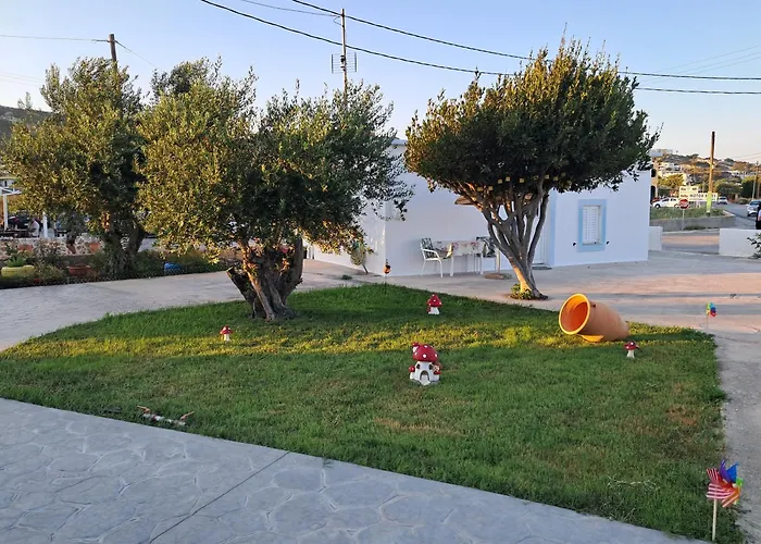 Nikol's House بيت للعطل Kámpos