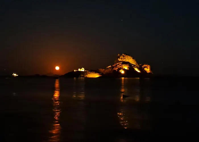 Nikol's House Kámpos