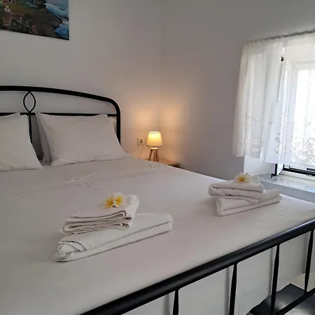 Nikol's House * Kámpos